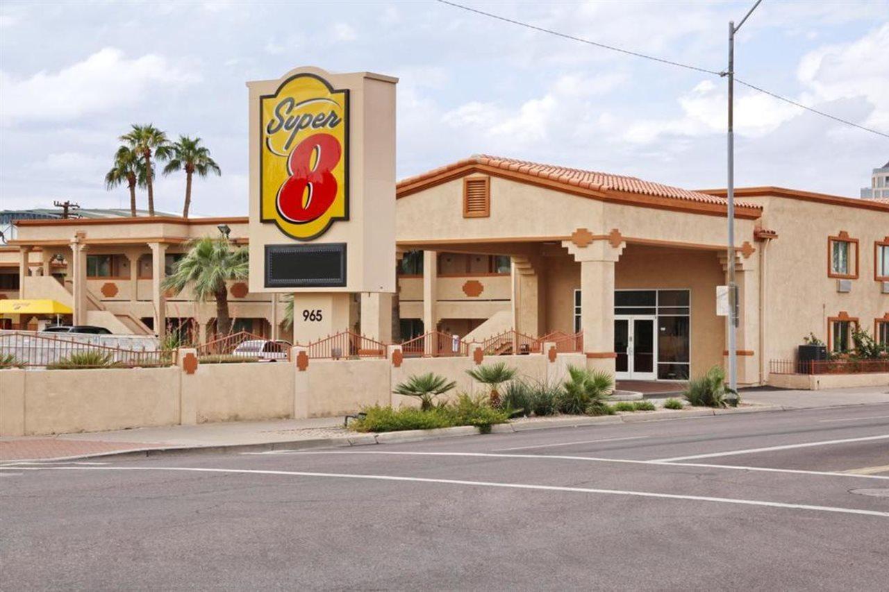 Super 8 By Wyndham Phoenix Downtown エクステリア 写真
