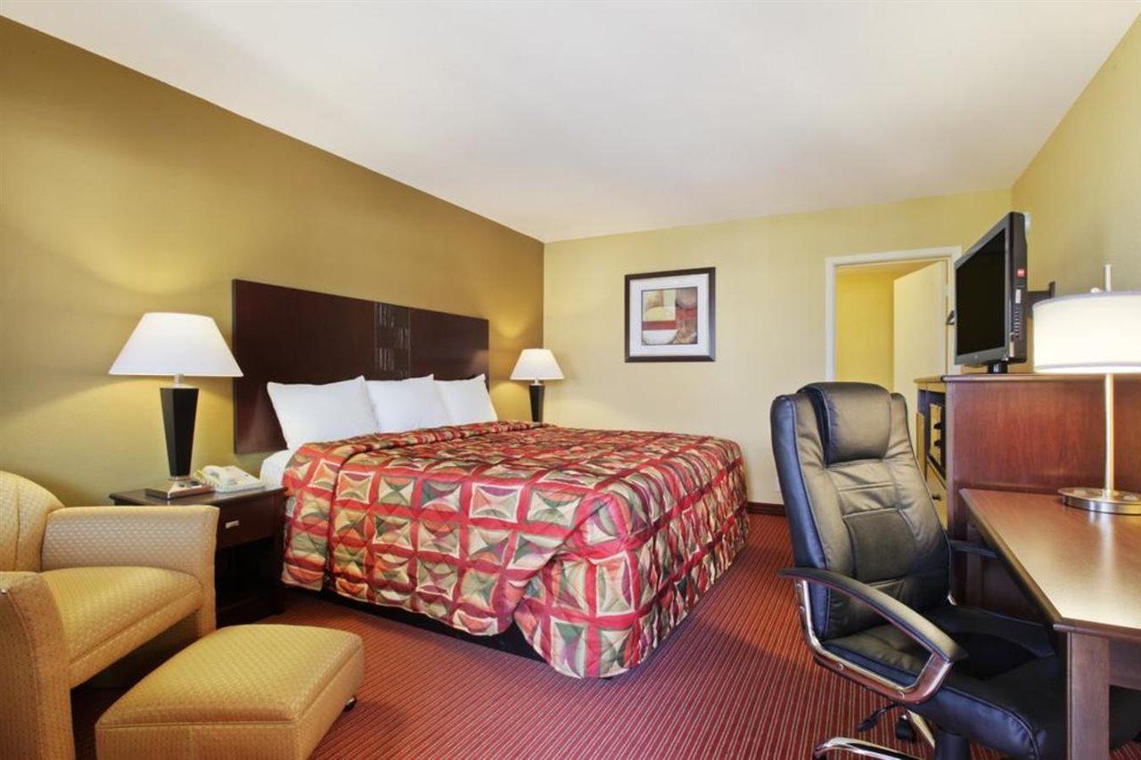 Super 8 By Wyndham Phoenix Downtown 部屋 写真