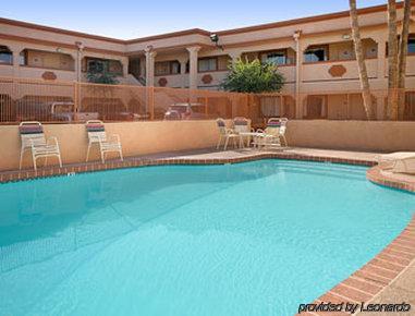 Super 8 By Wyndham Phoenix Downtown 設備 写真